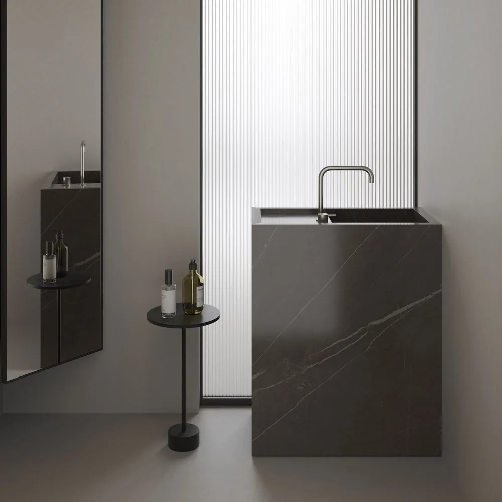 Умывальник отдельностоящий Luxestone 70x37x85 см из керамогранита, со щелевым сливом и съемной ревизией (Stonesink_model_2_1) - Фото 2